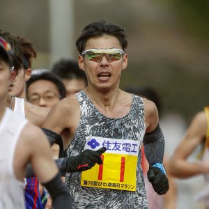 第76回びわ湖毎日マラソン大会で走る永田務選手